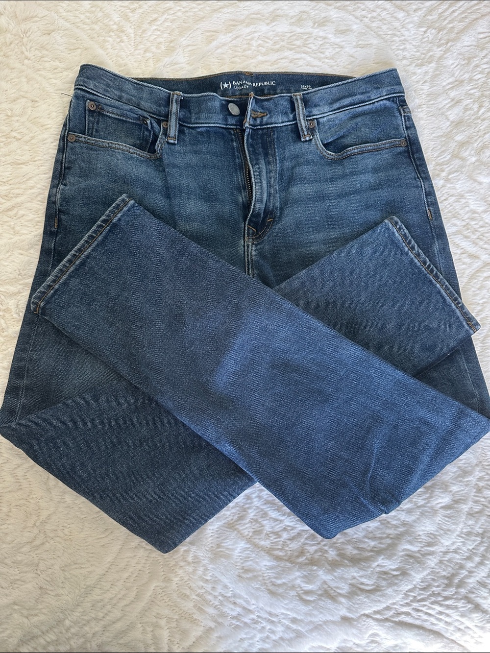 Banana Republic Men's Medium Blue Straight Jeans